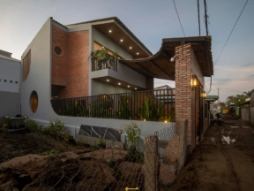 File revit thiết kế chi tiết mẫu nhà độc đáo 2 tầng 7.5x15m (đủ kiến trúc kết cấu)